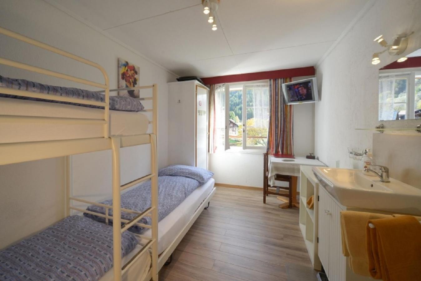 Swiss Lodge Hotel Bernerhof Венген Экстерьер фото