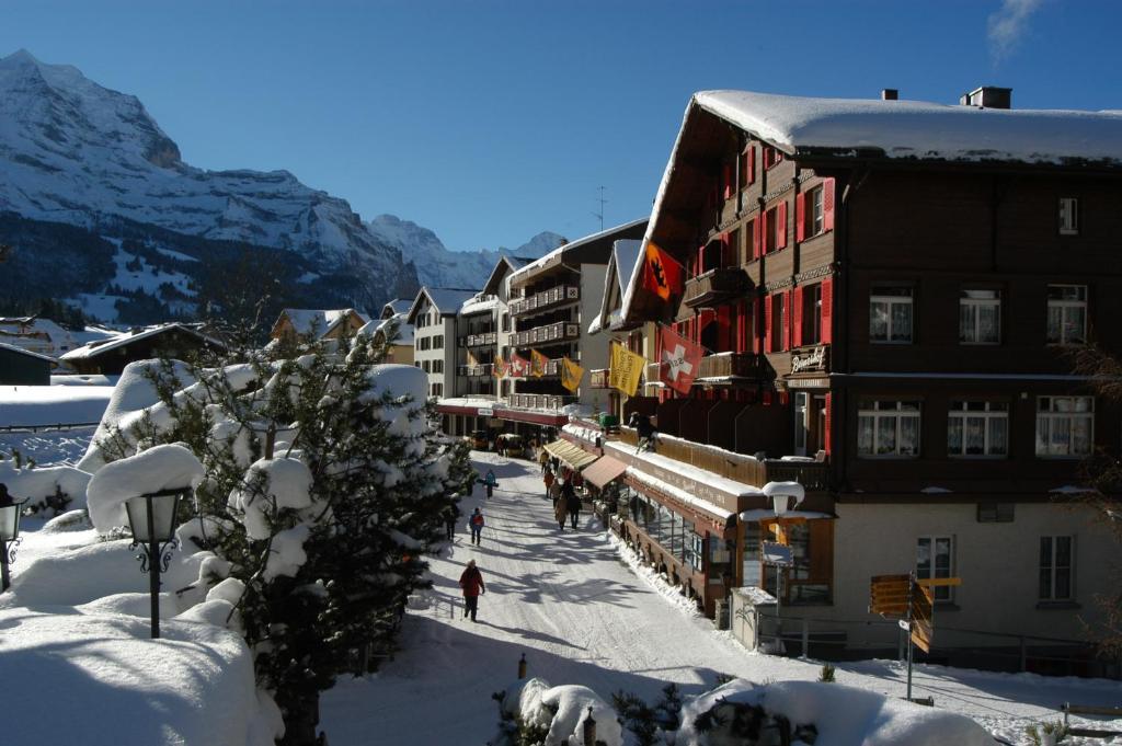 Swiss Lodge Hotel Bernerhof Венген Экстерьер фото