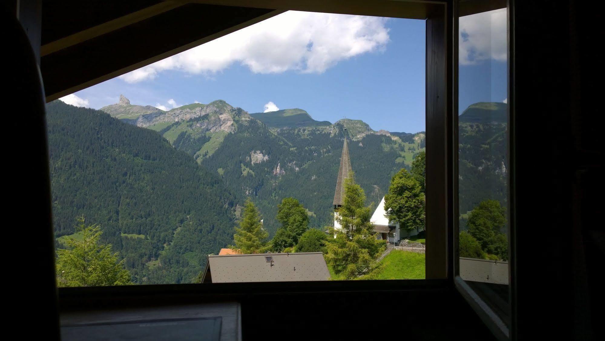 Swiss Lodge Hotel Bernerhof Венген Экстерьер фото